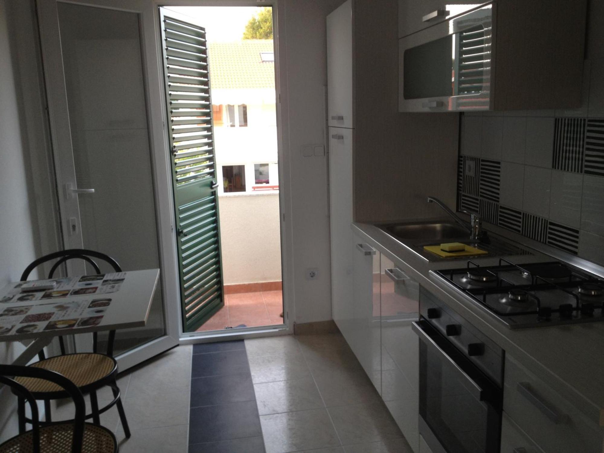 L&L Apartments Vir Bagian luar foto
